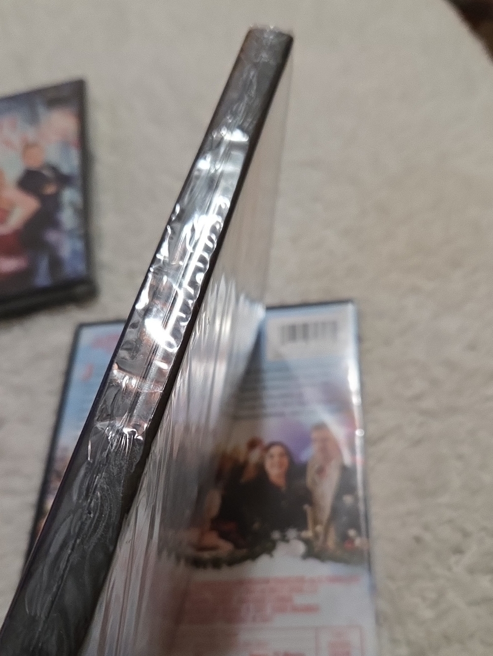 MOVIES AND POPCORN BUNDLE #1 - Picture 9 of 14